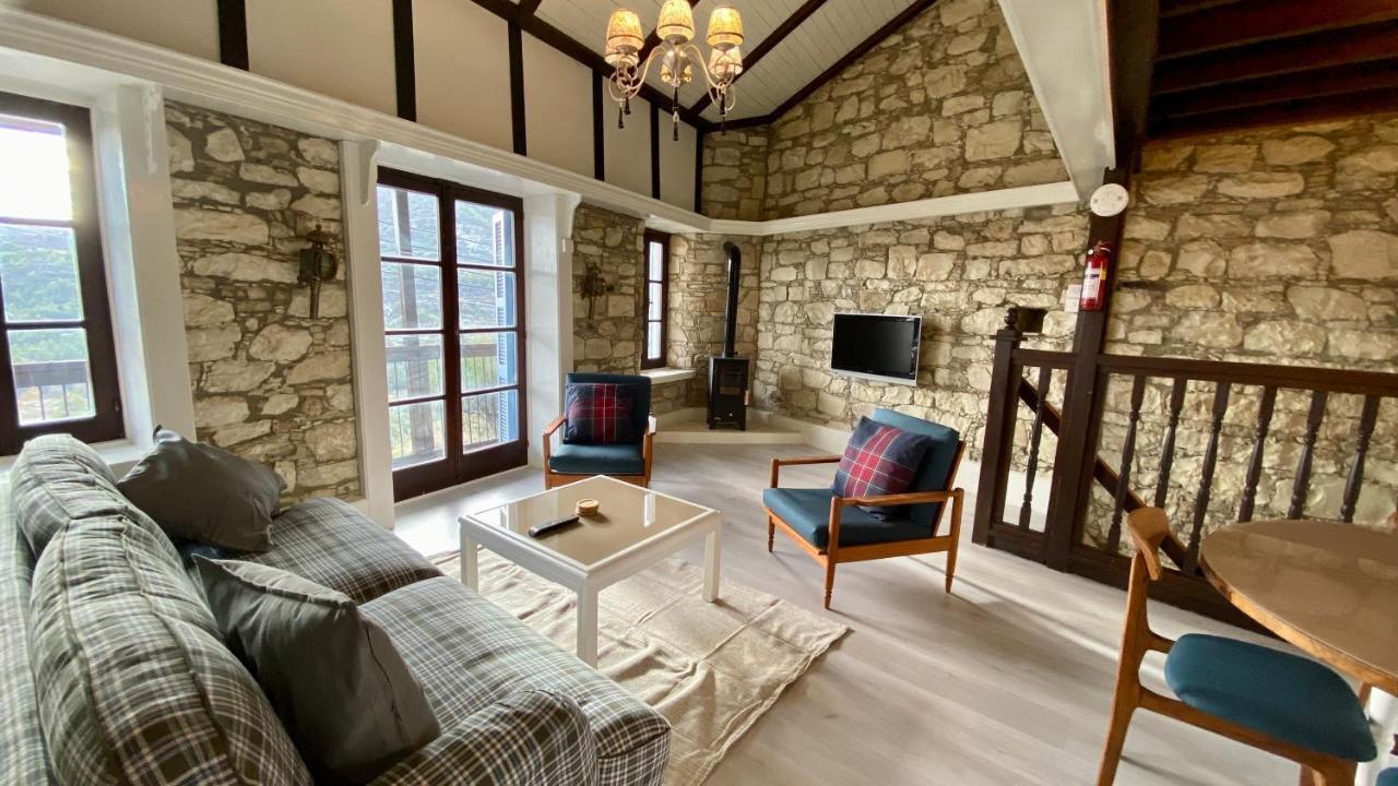 Leonys House By Trulycyprus Villa Dhoros Bagian luar foto