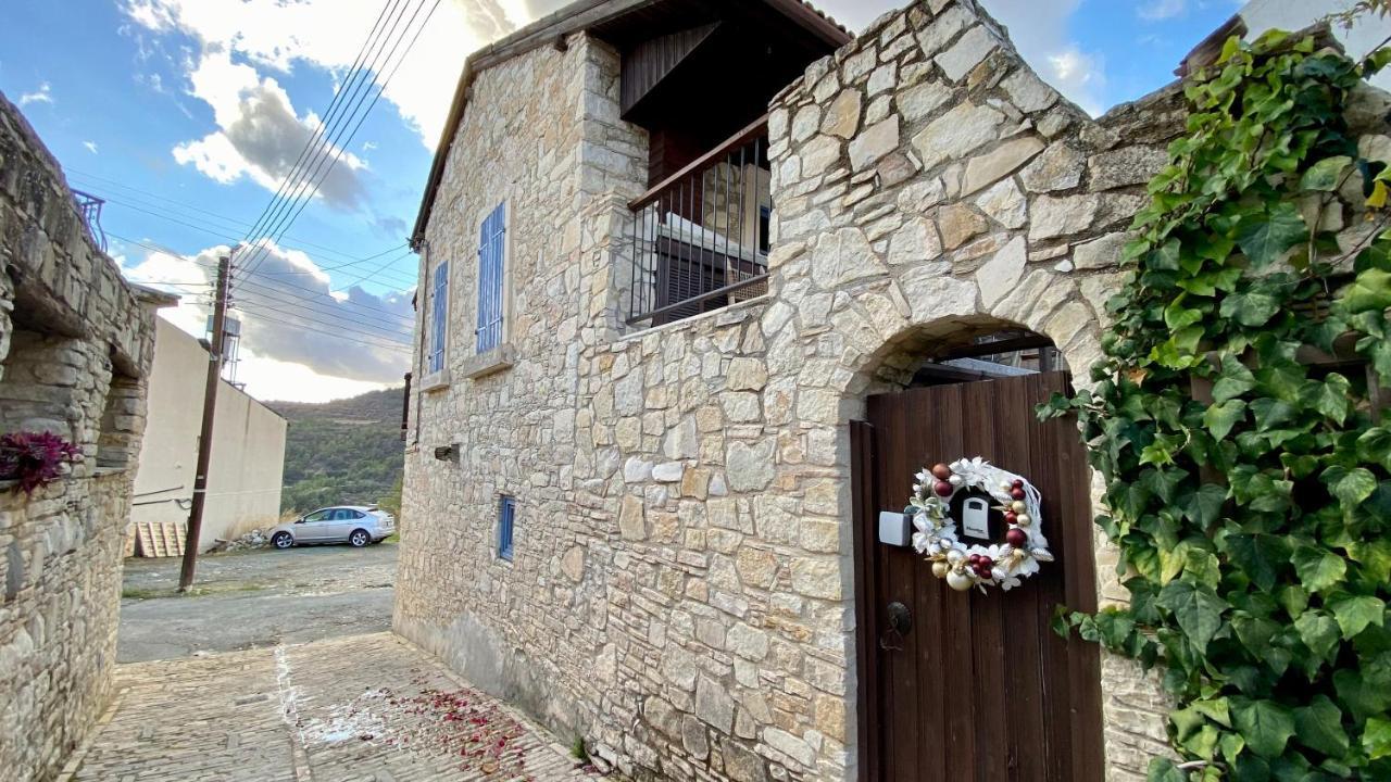 Leonys House By Trulycyprus Villa Dhoros Bagian luar foto